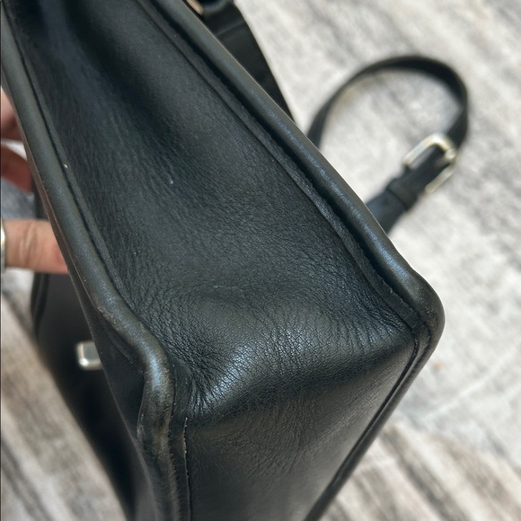 Rare Coach Willis bag Silver hardware!! - Picture 9 of 16